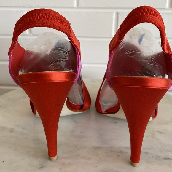 NEW NINE WEST Slingback Peep Toe Satin Heeled Sandals Size 7 1/2 M ❤️ - Picture 5 of 17